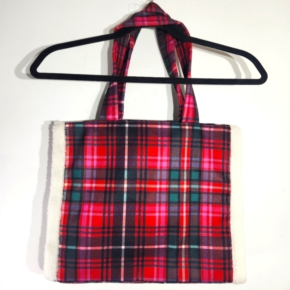 Victorias Secret Red Plaid Holiday Large Tote Bag Christmas - Picture 4 of 8